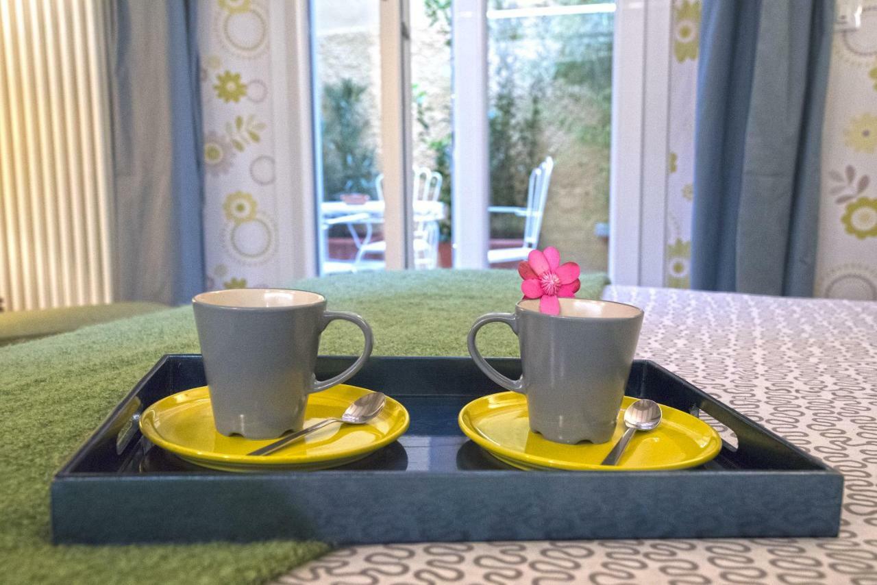 Borgonuovo Apartments Bologna Bagian luar foto