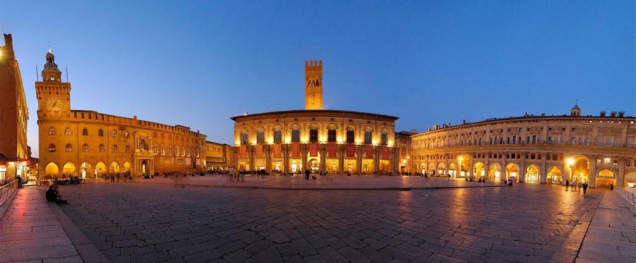 Borgonuovo Apartments Bologna Bagian luar foto
