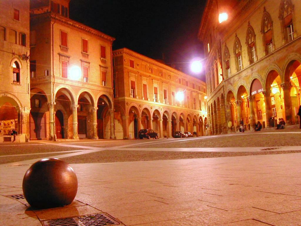 Borgonuovo Apartments Bologna Bagian luar foto